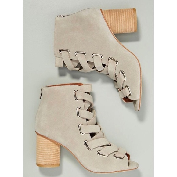 Anthropologie/Jeffrey Campbell Salazar Booties - Picture 1 of 9